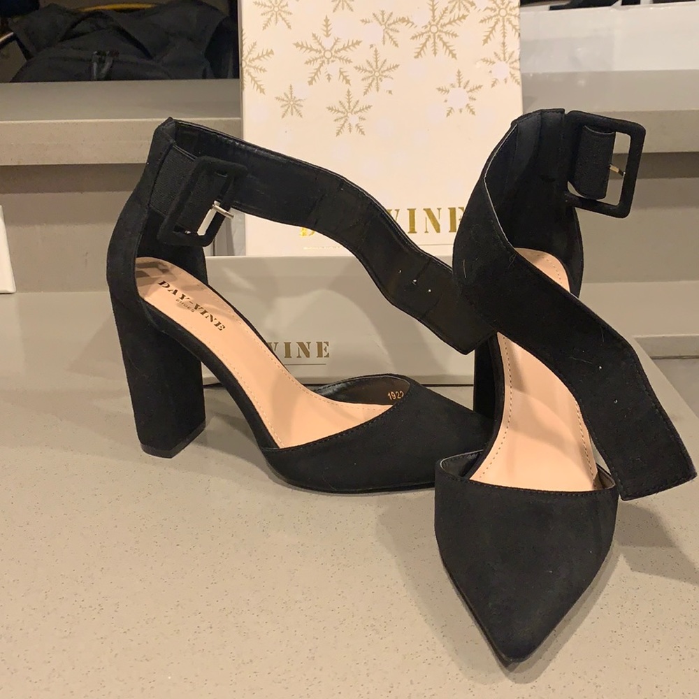 Never worn Black pumps with ankle strap size 7